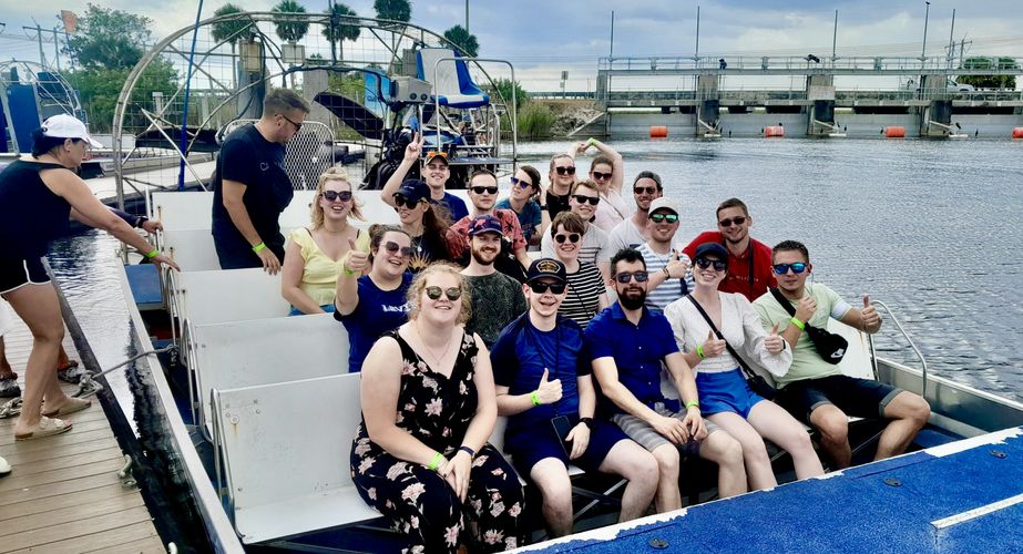 Deep South 16 Deep South 16